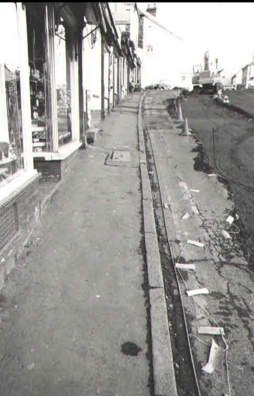 Road works on Tontine Hill, 1970s