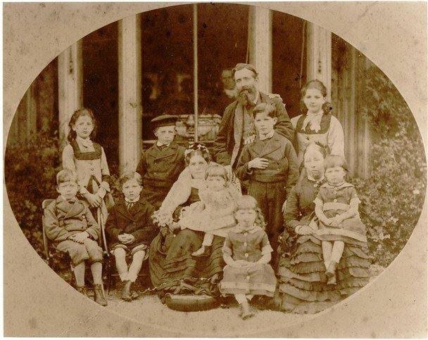 Arthur Maw and his family